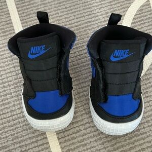 NEW Jordan Retro 1 Crib Sneaker AT3745-007 size 3c